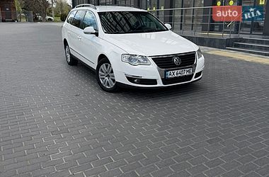 Універсал Volkswagen Passat 2010 в Полтаві