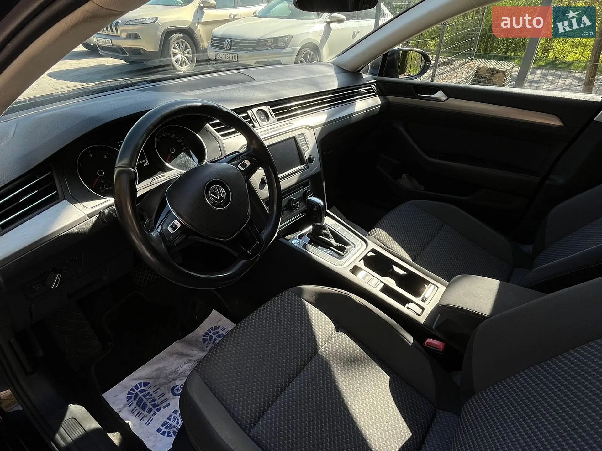2016 Volkswagen Passat - мініатюра 30
