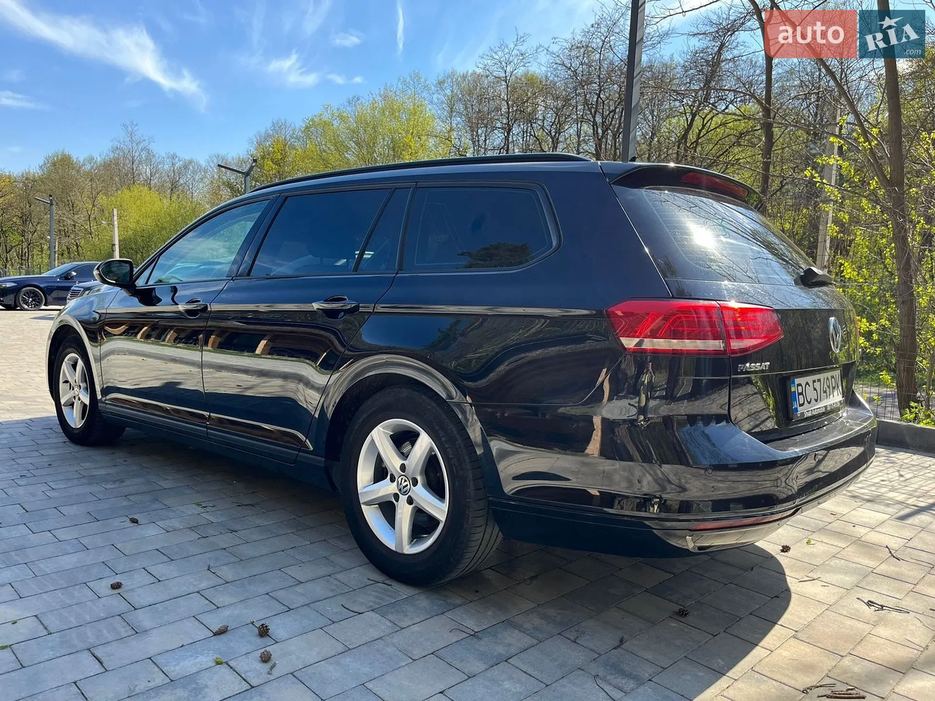 2016 Volkswagen Passat - мініатюра 9