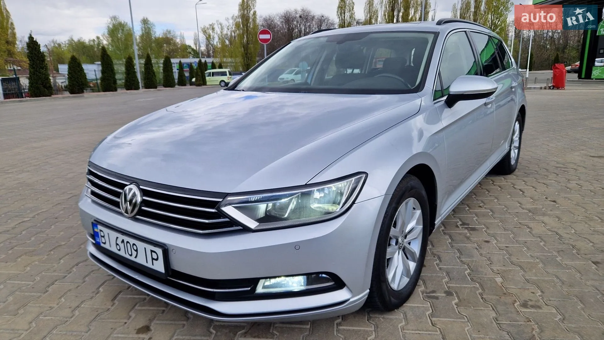 2017 Volkswagen Passat - мініатюра 5