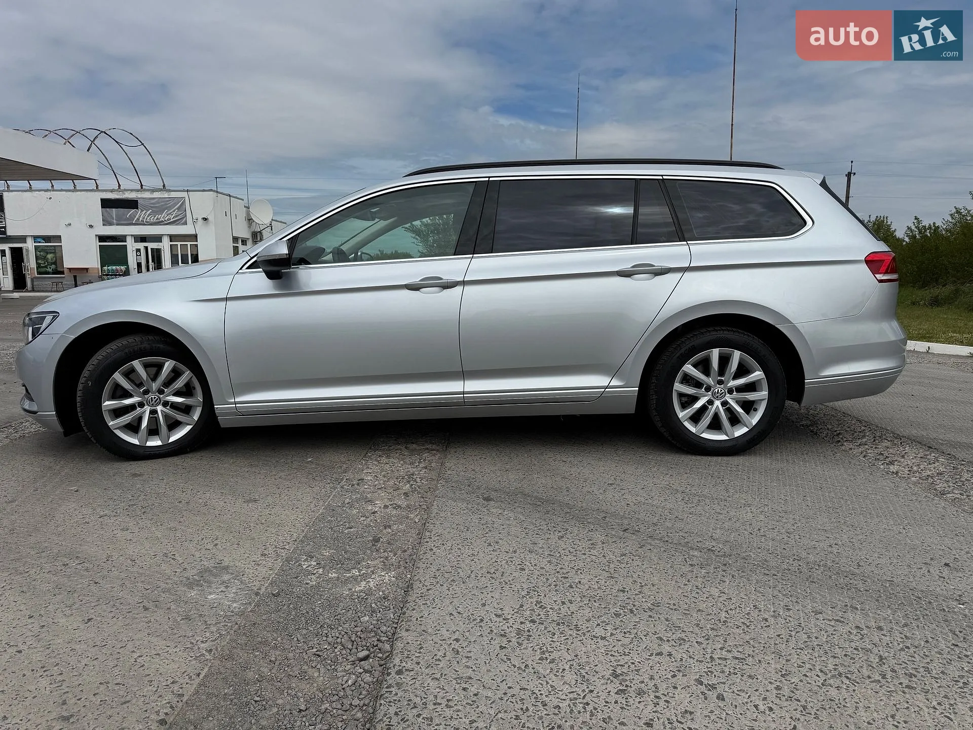 2016 Volkswagen Passat - мініатюра 30