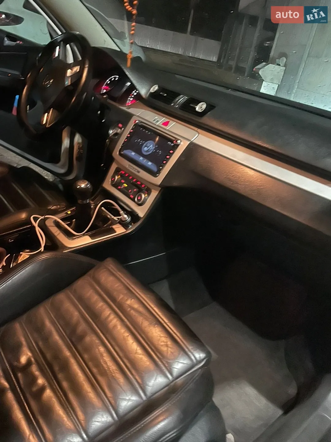 2010 Volkswagen Passat - мініатюра 5