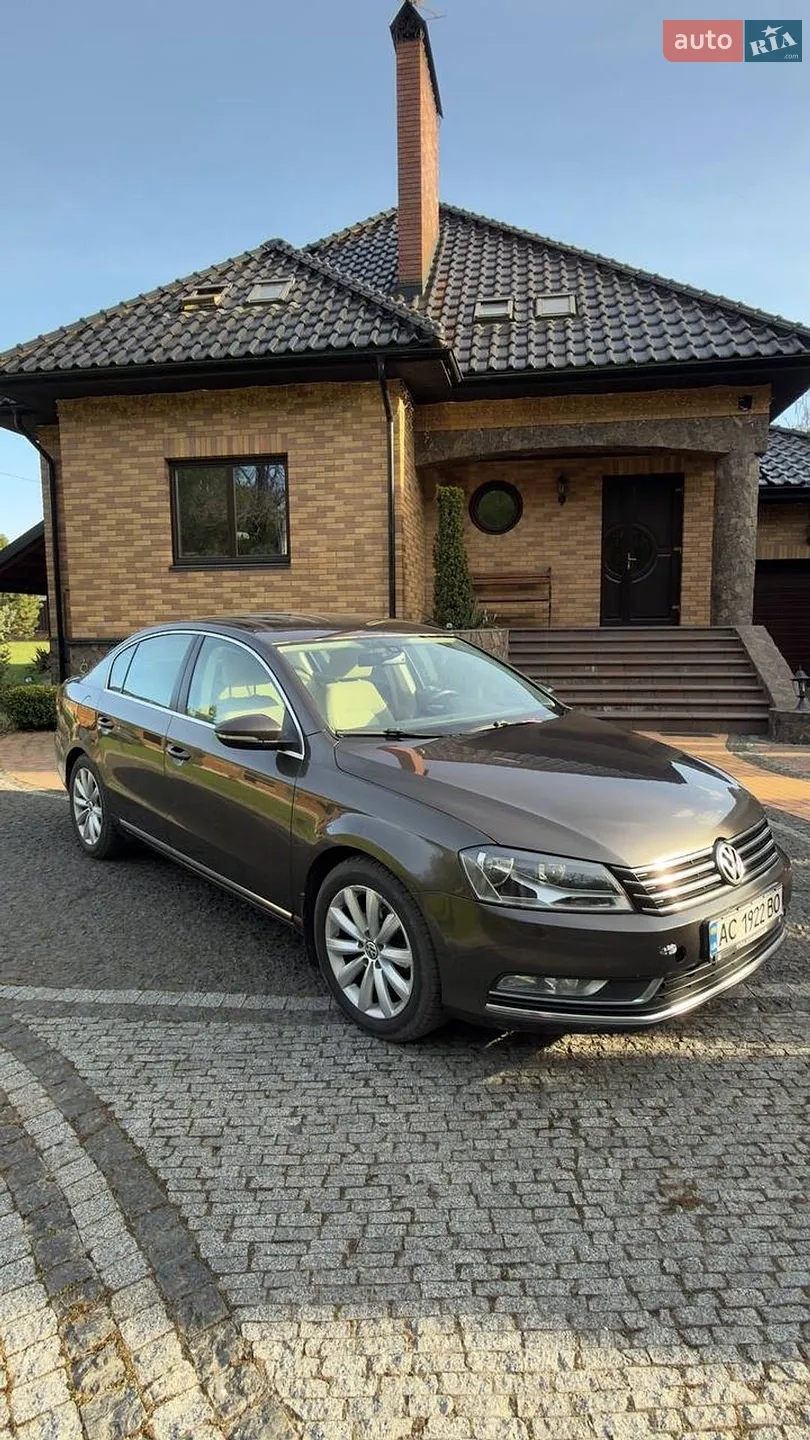 2012 Volkswagen Passat - фото 1