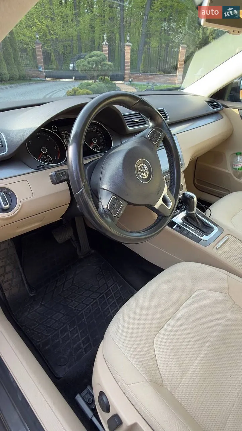 2012 Volkswagen Passat - мініатюра 6