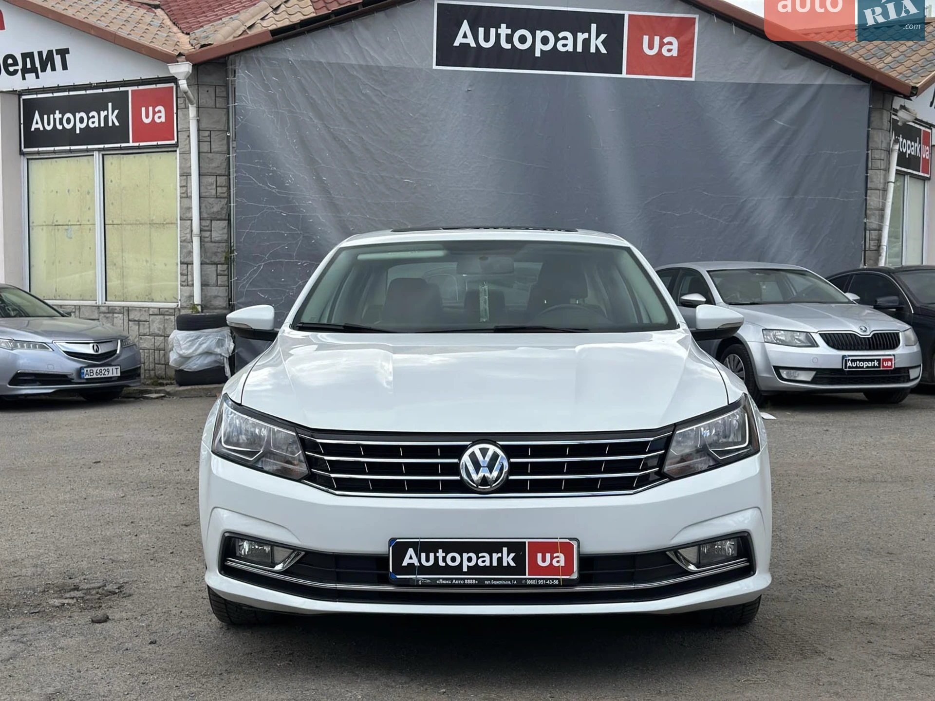 2016 Volkswagen Passat - мініатюра 2
