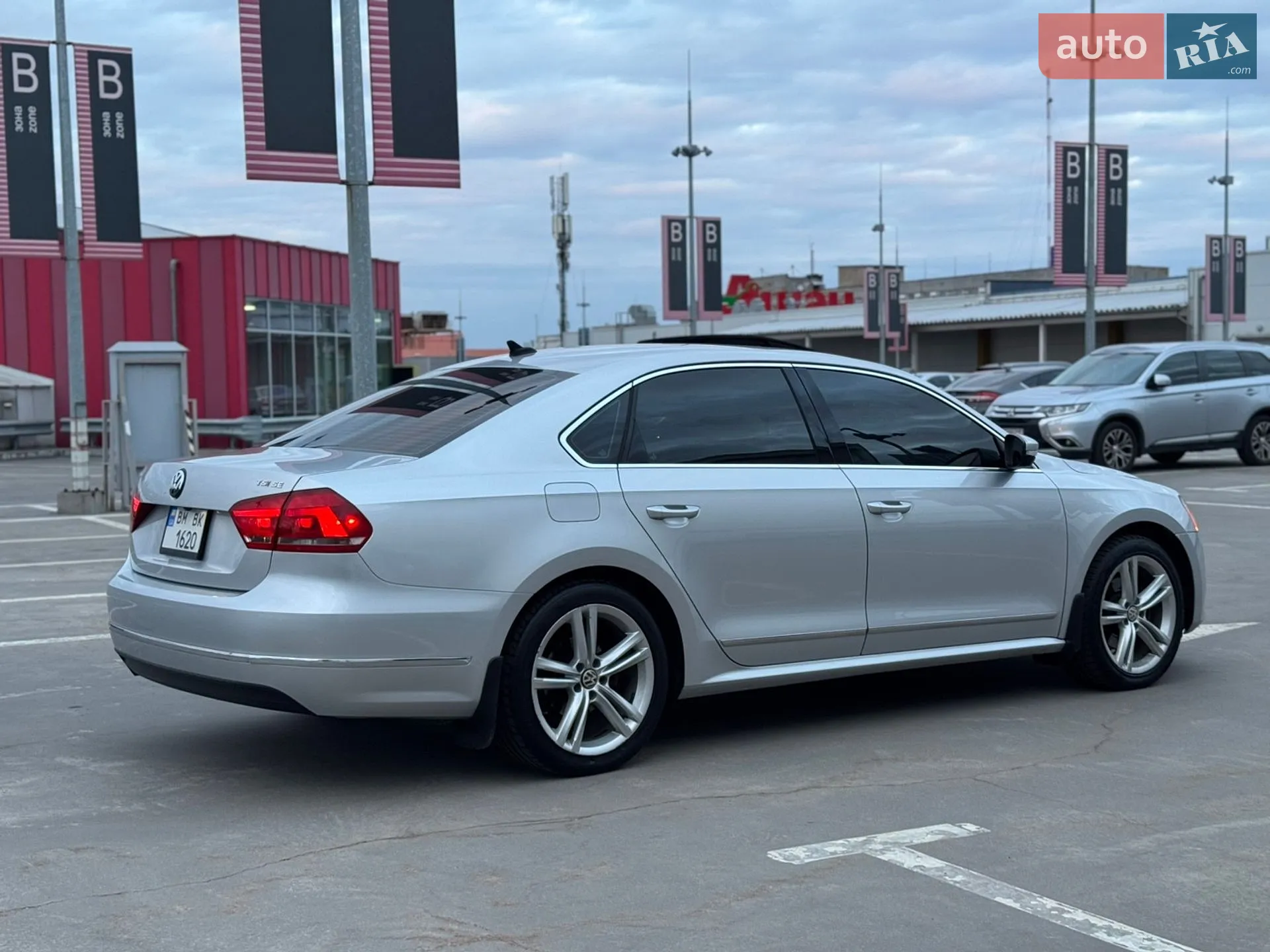 2014 Volkswagen Passat - мініатюра 12
