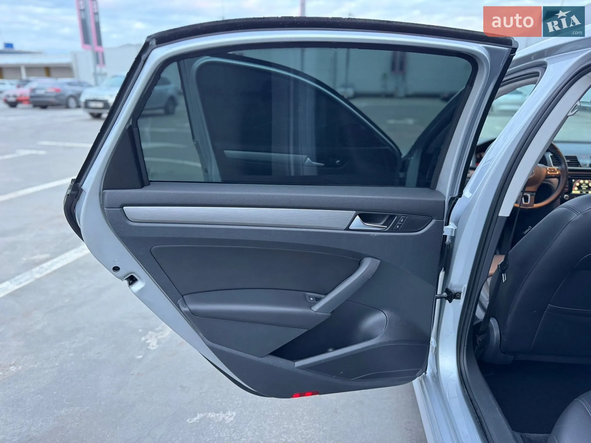 2014 Volkswagen Passat - мініатюра 26