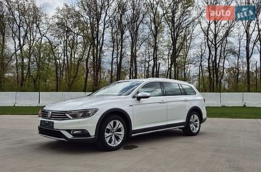 Универсал Volkswagen Passat 2017 в Луцке