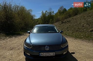 Универсал Volkswagen Passat 2016 в Поляне