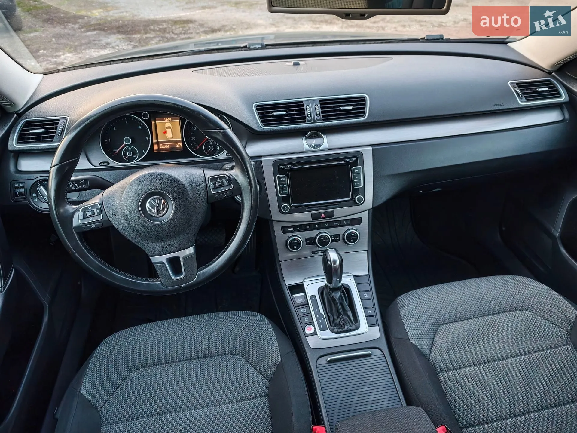 2013 Volkswagen Passat - мініатюра 24