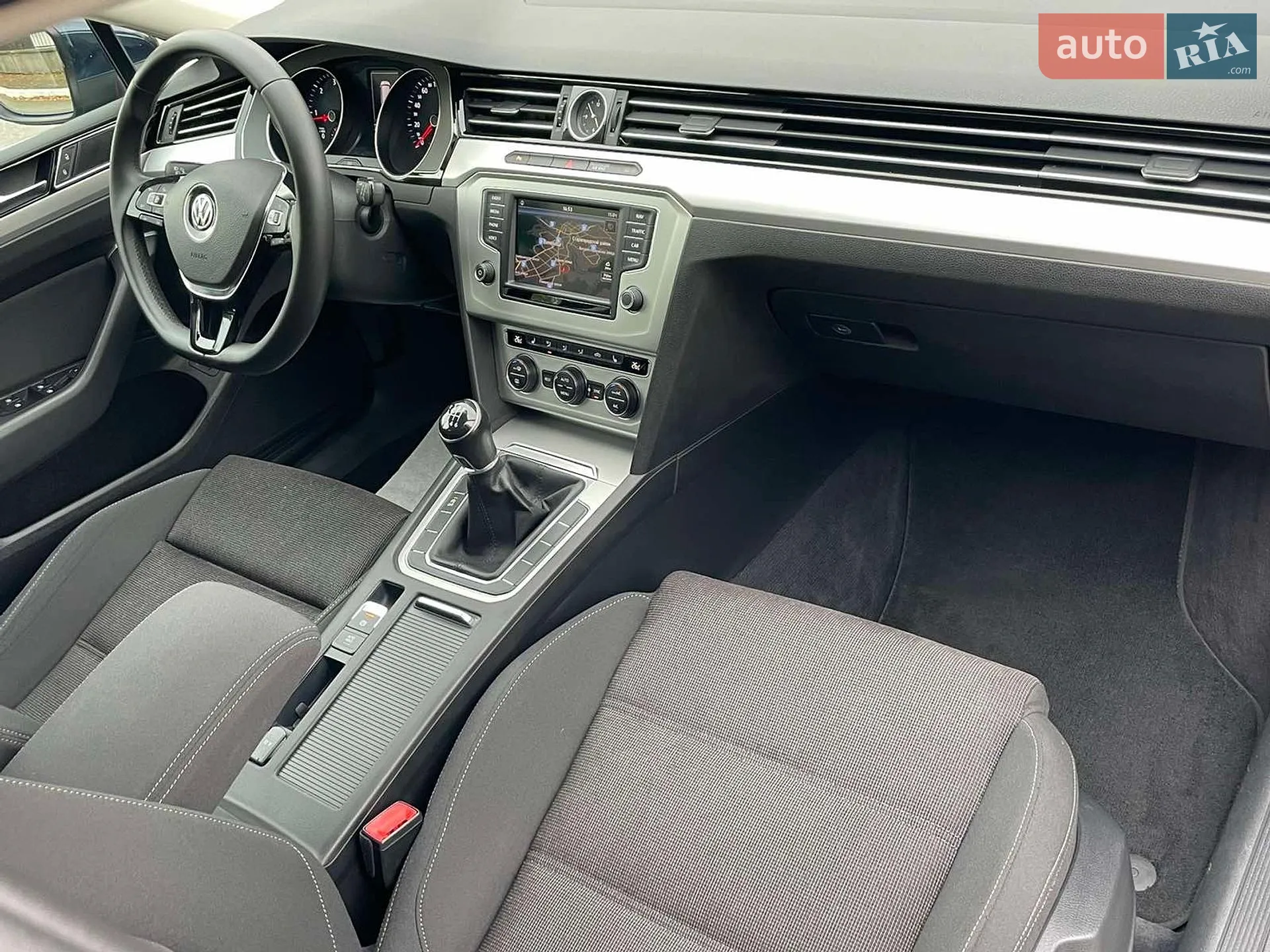 2016 Volkswagen Passat - мініатюра 11