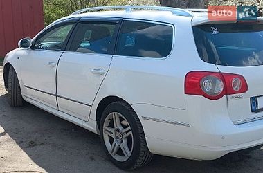 Универсал Volkswagen Passat 2010 в Киеве