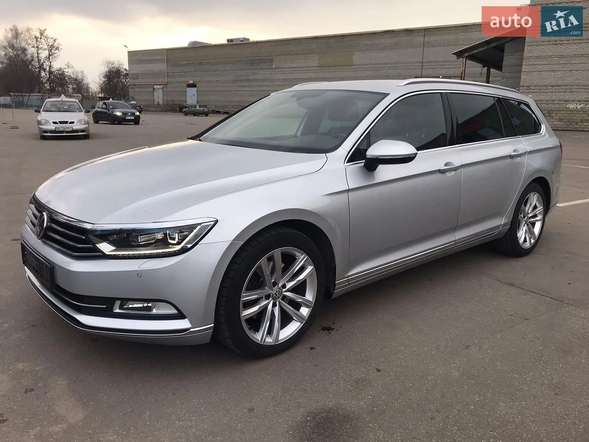 2015 Volkswagen Passat - мініатюра 2