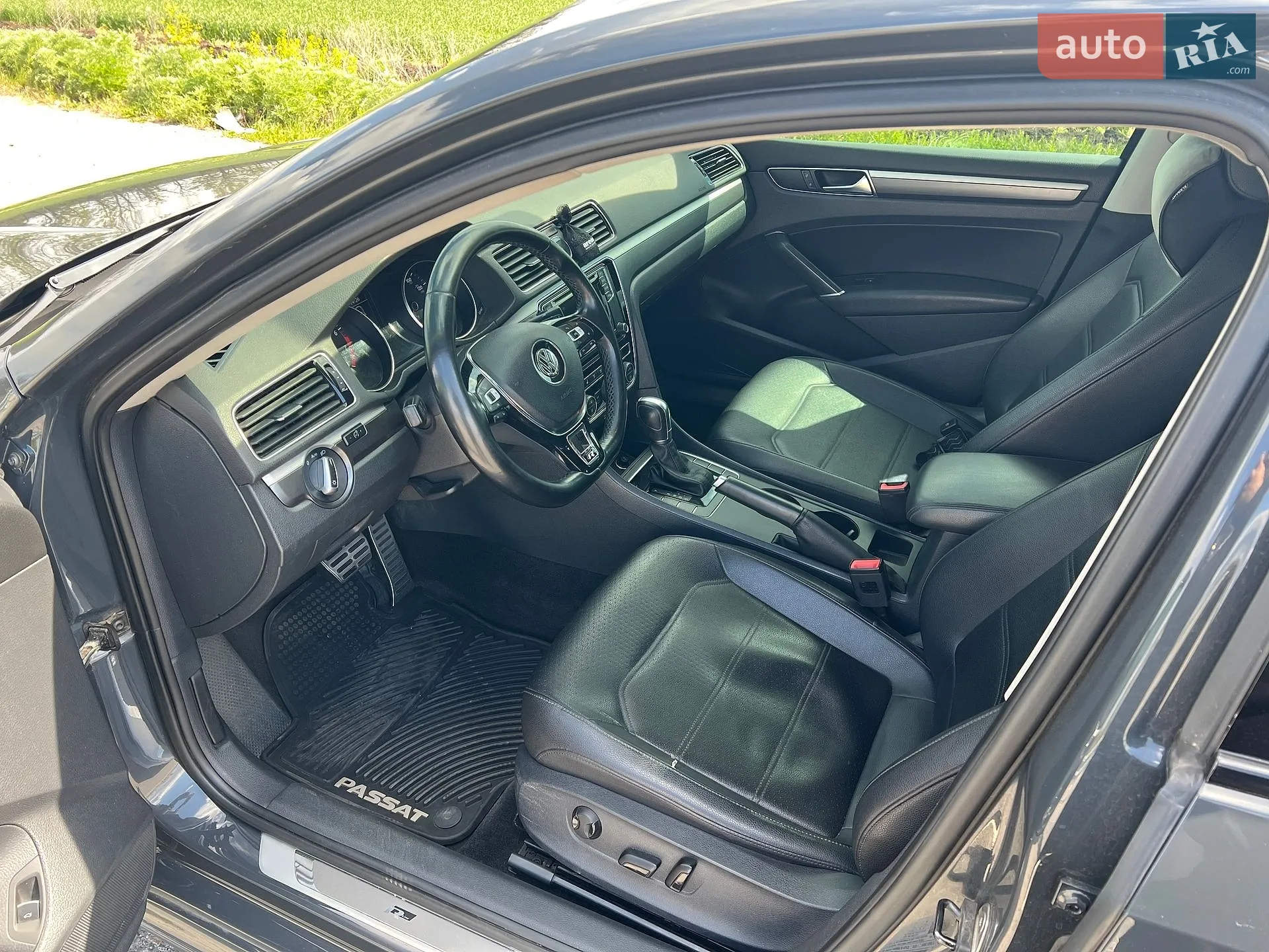 2017 Volkswagen Passat - мініатюра 11