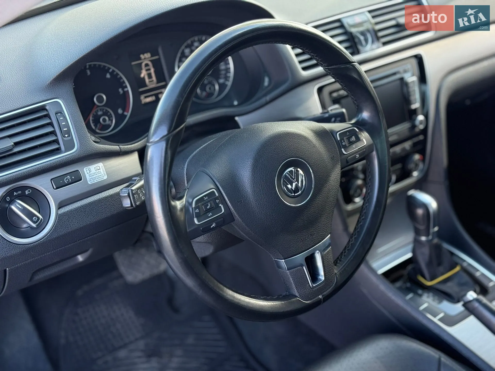 2015 Volkswagen Passat - мініатюра 14