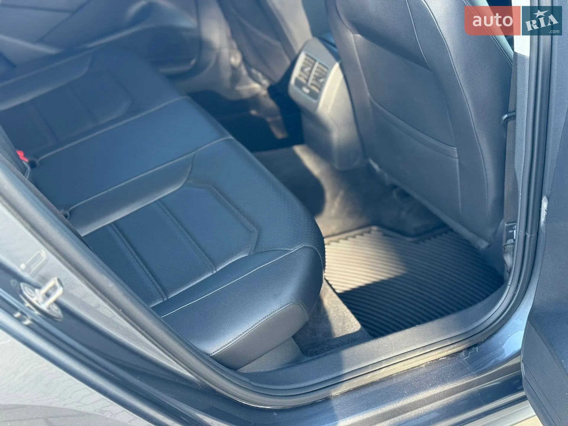 2015 Volkswagen Passat - мініатюра 23
