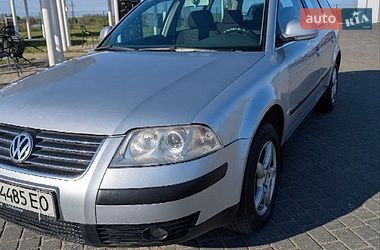 Універсал Volkswagen Passat 2004 в Миколаєві