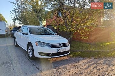 Седан Volkswagen Passat 2014 в Дніпрі
