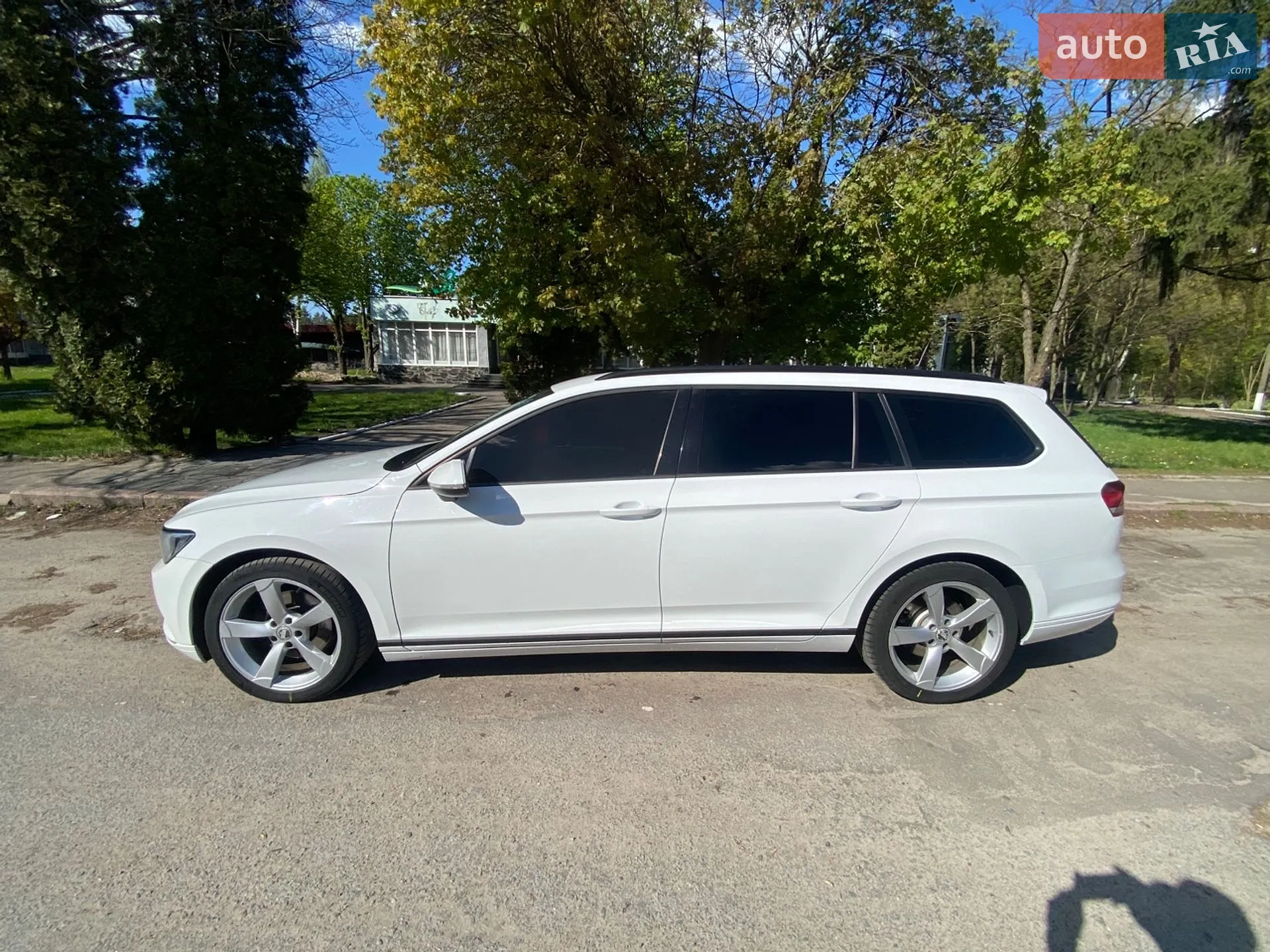 2017 Volkswagen Passat - мініатюра 2