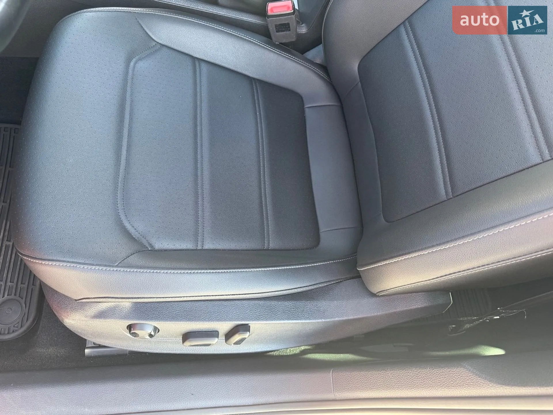2021 Volkswagen Passat - мініатюра 12