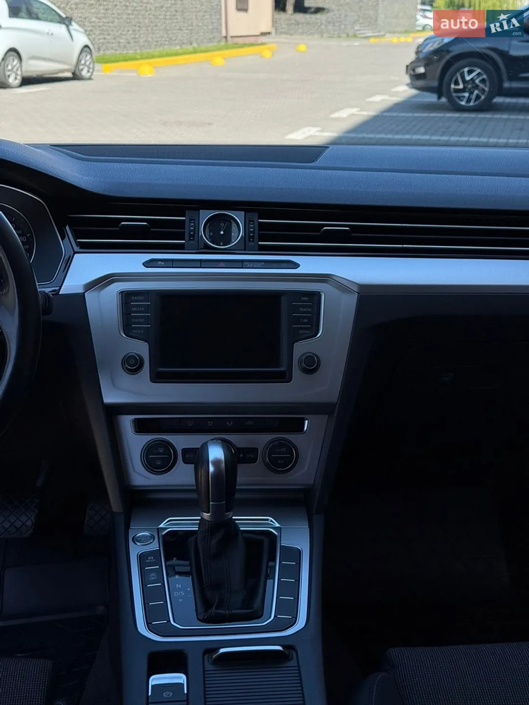 2017 Volkswagen Passat - мініатюра 38
