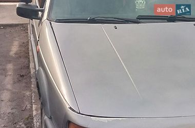 Седан Volkswagen Passat 1992 в Львове