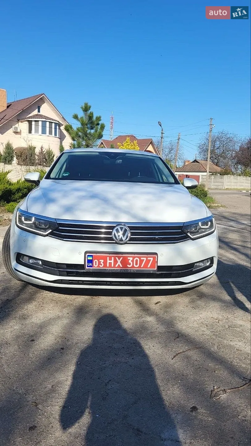 2017 Volkswagen Passat - мініатюра 2