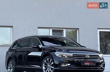 Универсал Volkswagen Passat 2022 в Луцке
