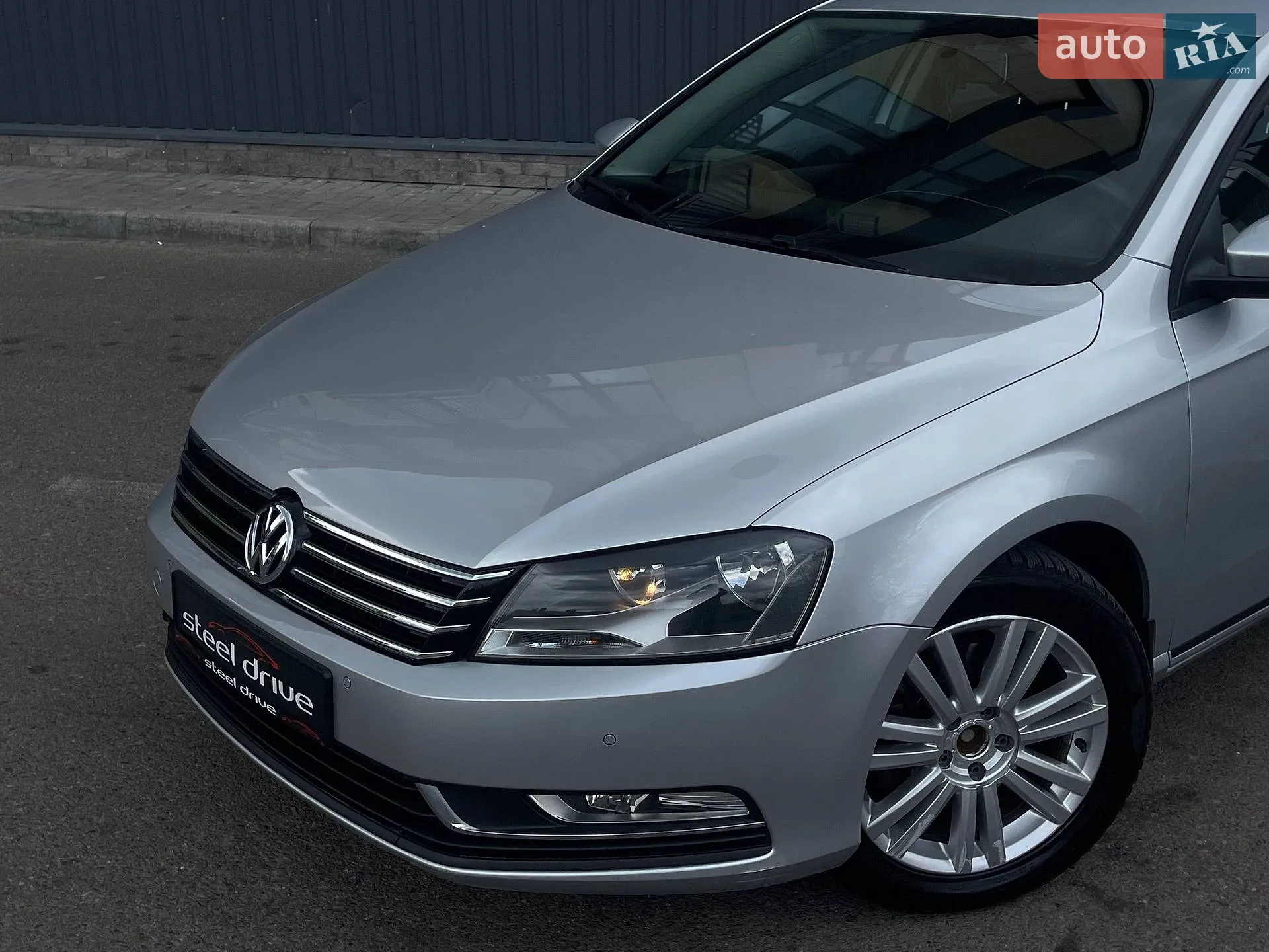 2014 Volkswagen Passat - мініатюра 2