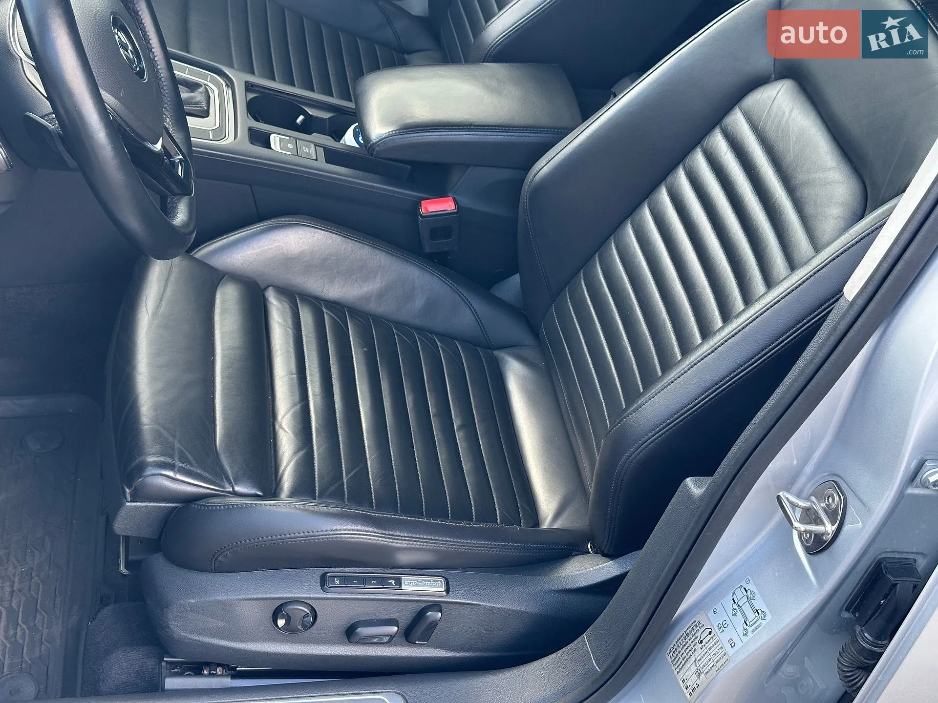 2014 Volkswagen Passat - мініатюра 20