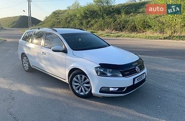 Универсал Volkswagen Passat 2013 в Киеве