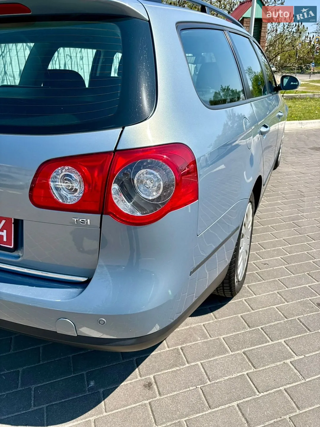 2010 Volkswagen Passat - мініатюра 12