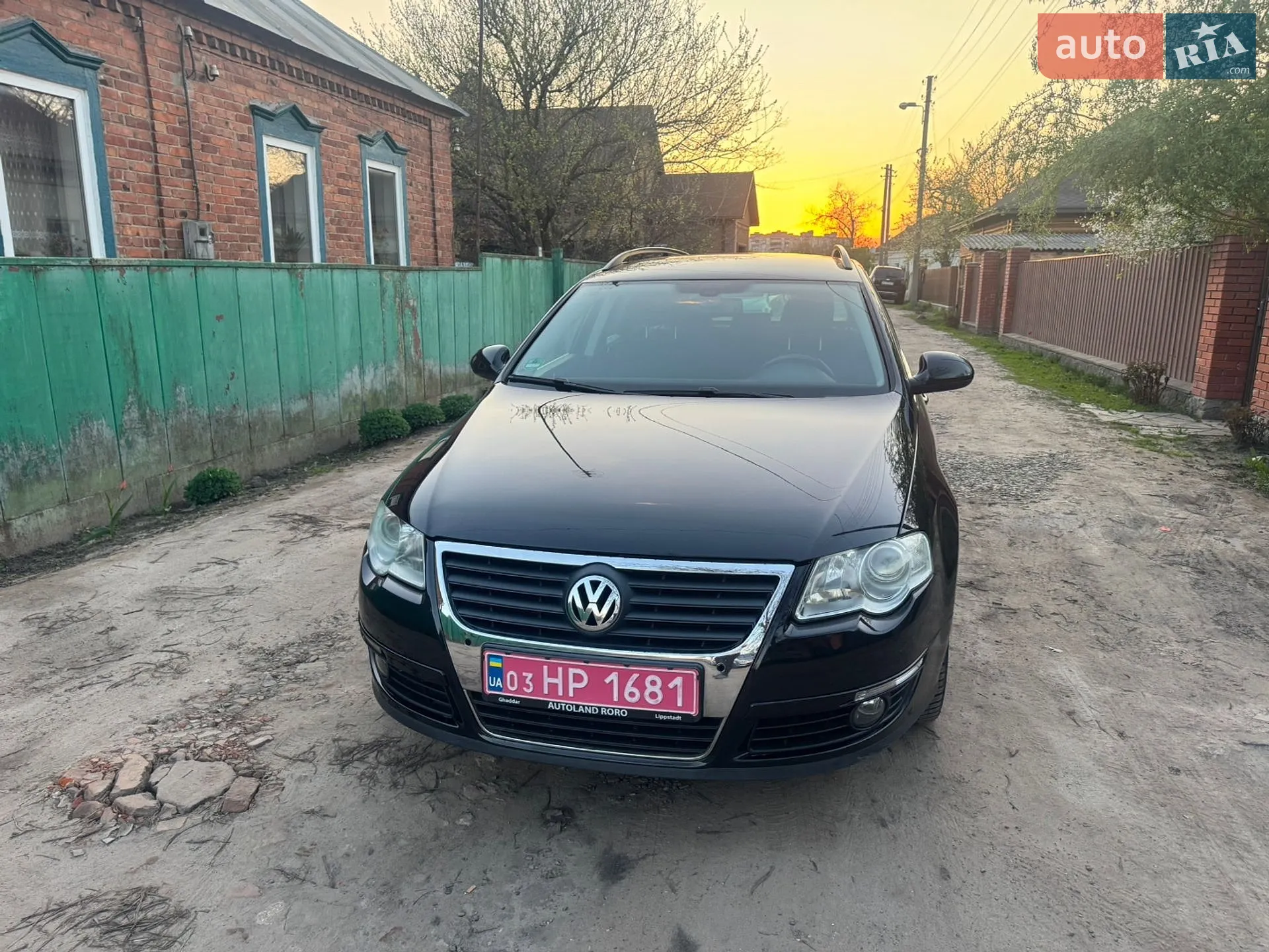 2010 Volkswagen Passat - мініатюра 4