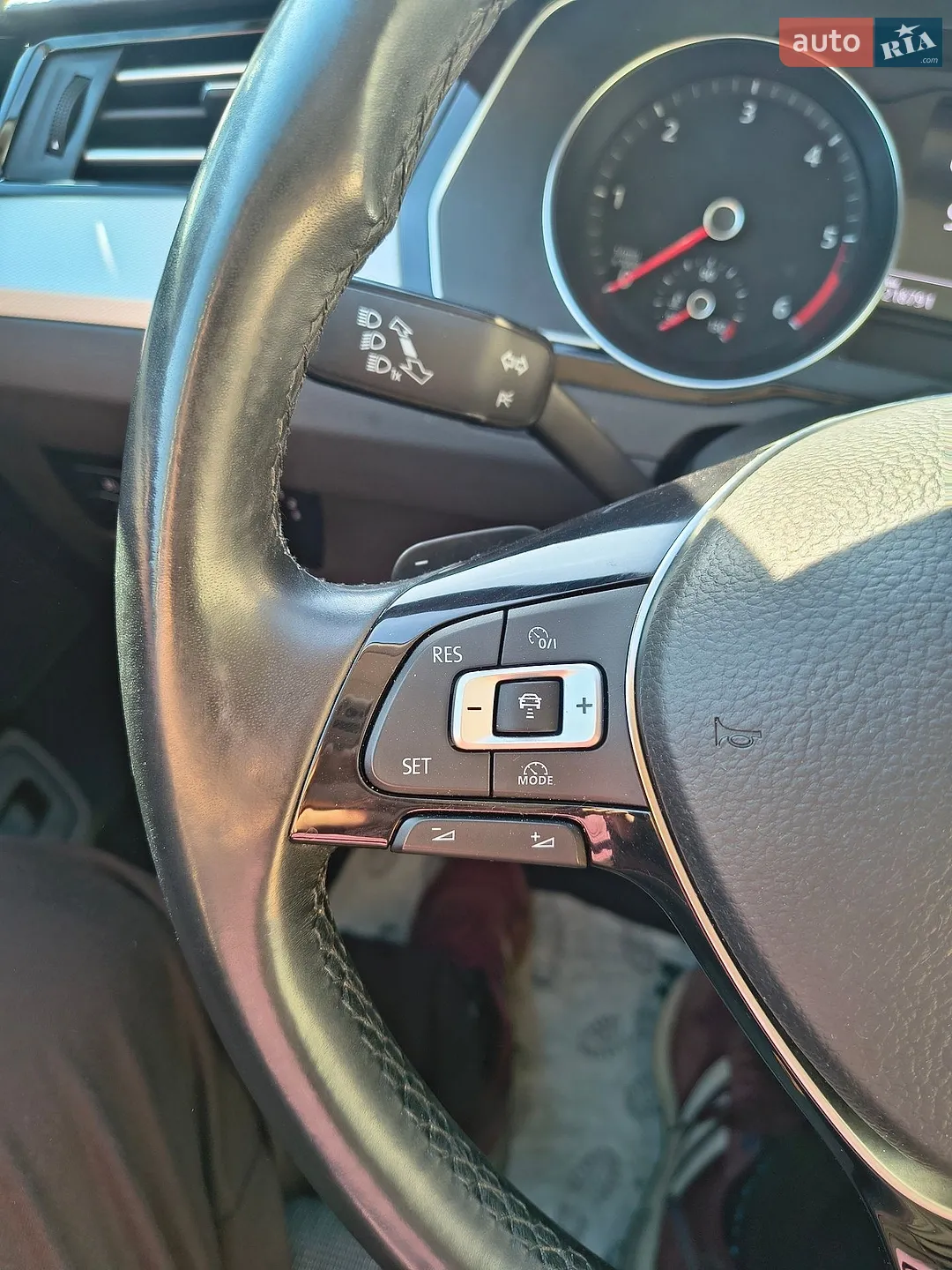 2017 Volkswagen Passat - мініатюра 17