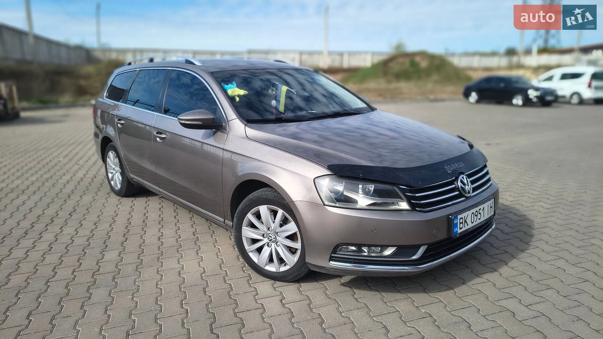 2011 Volkswagen Passat - мініатюра 9