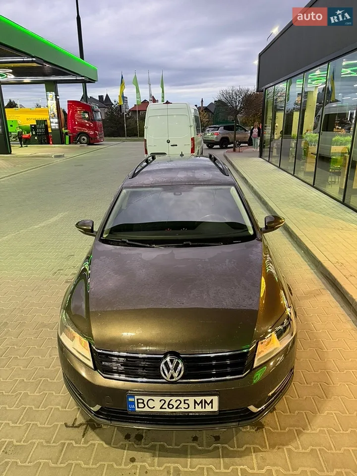2013 Volkswagen Passat - мініатюра 19
