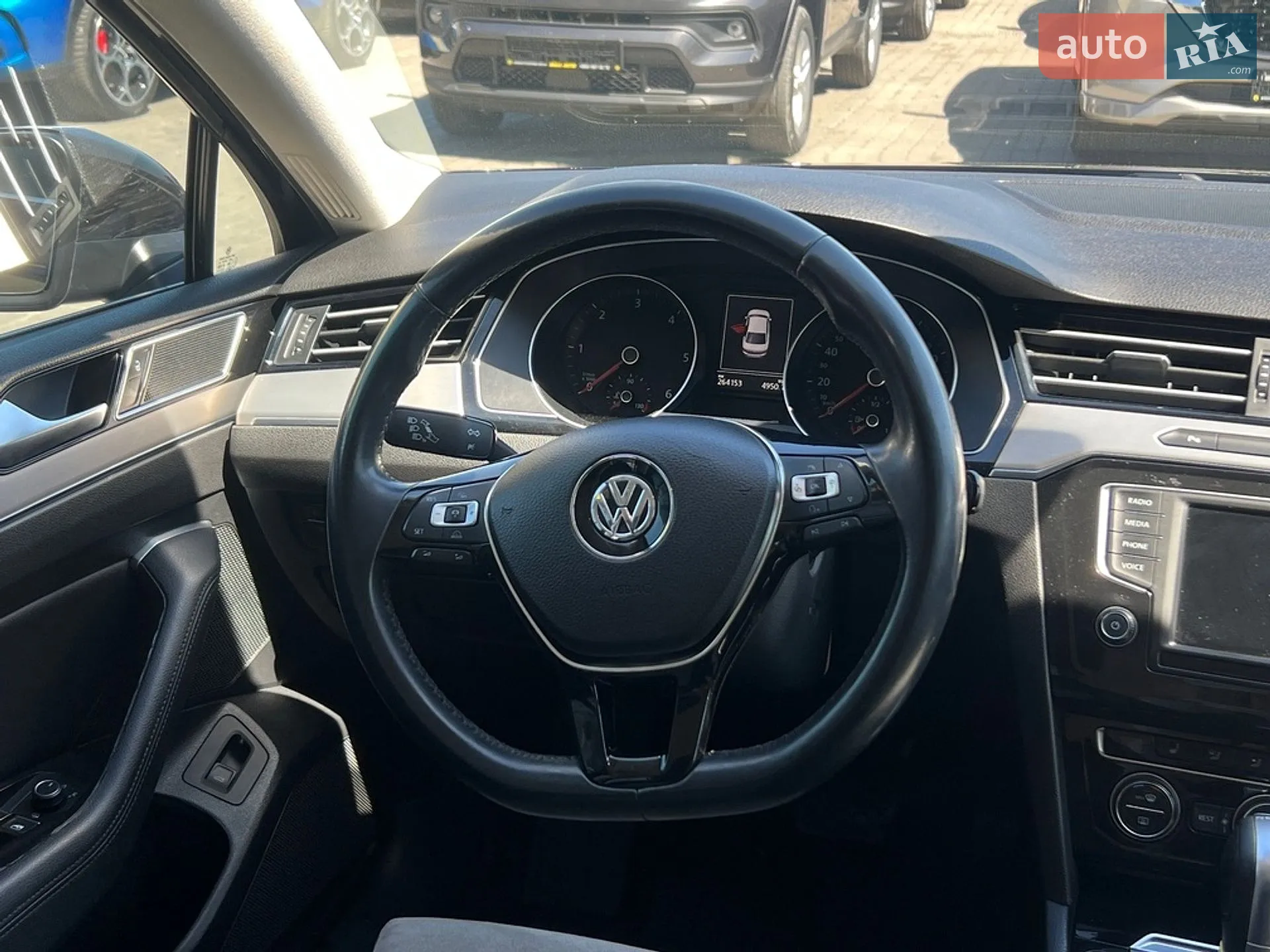 2016 Volkswagen Passat - мініатюра 8