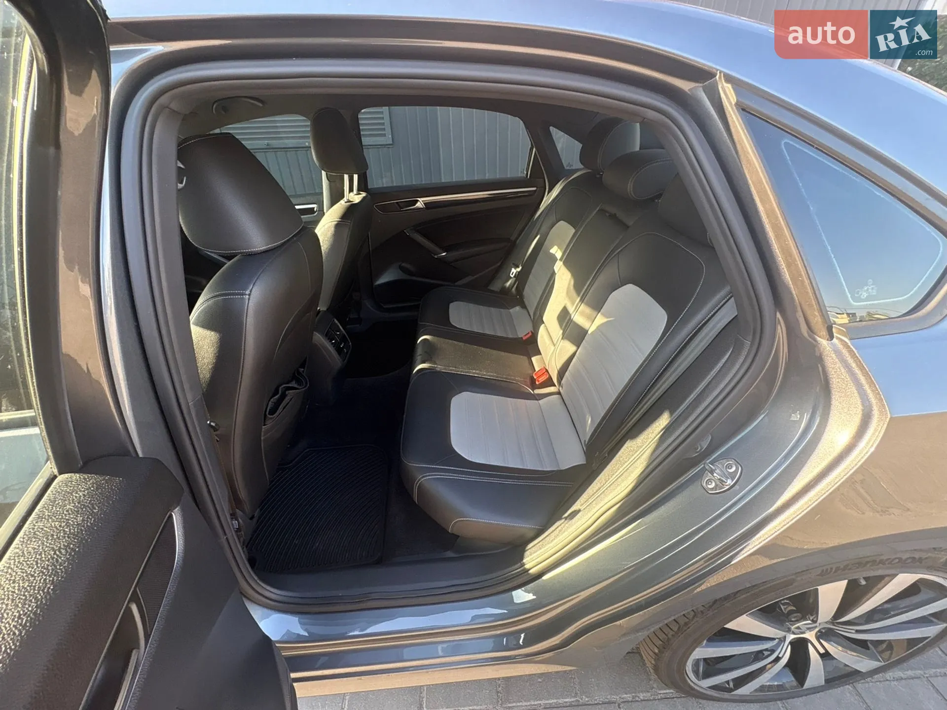 2018 Volkswagen Passat - мініатюра 15