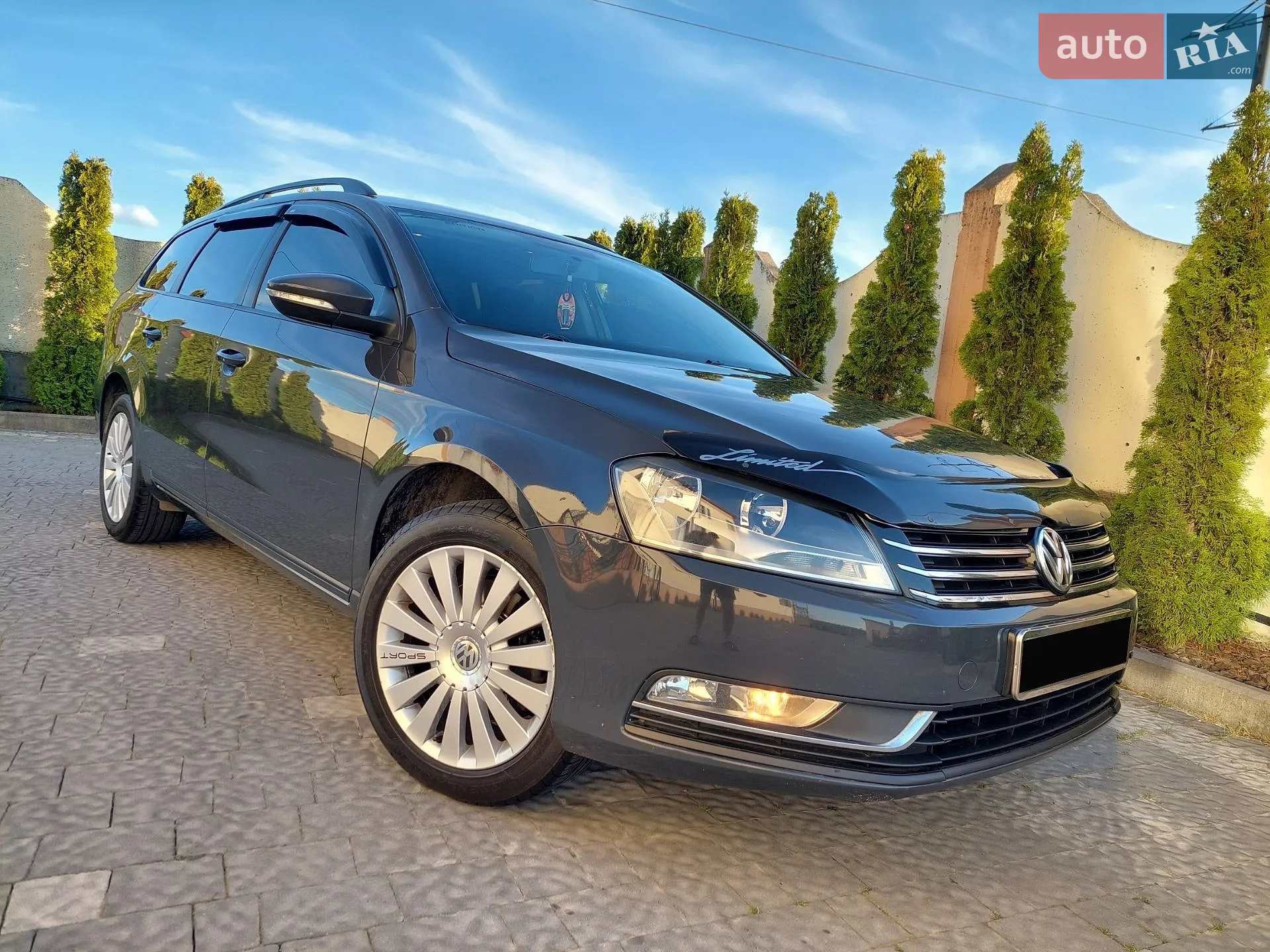2011 Volkswagen Passat - мініатюра 11