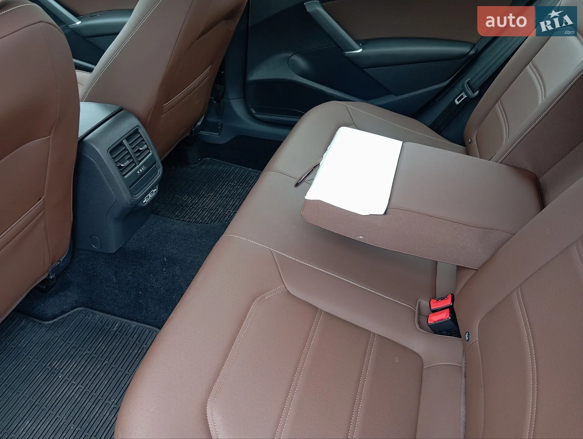 2021 Volkswagen Passat - мініатюра 20