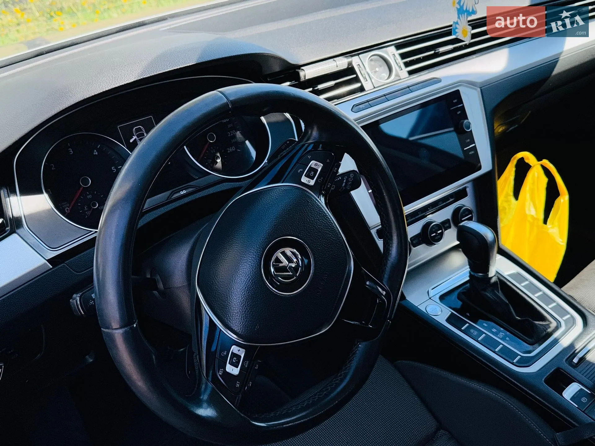 2017 Volkswagen Passat - мініатюра 14