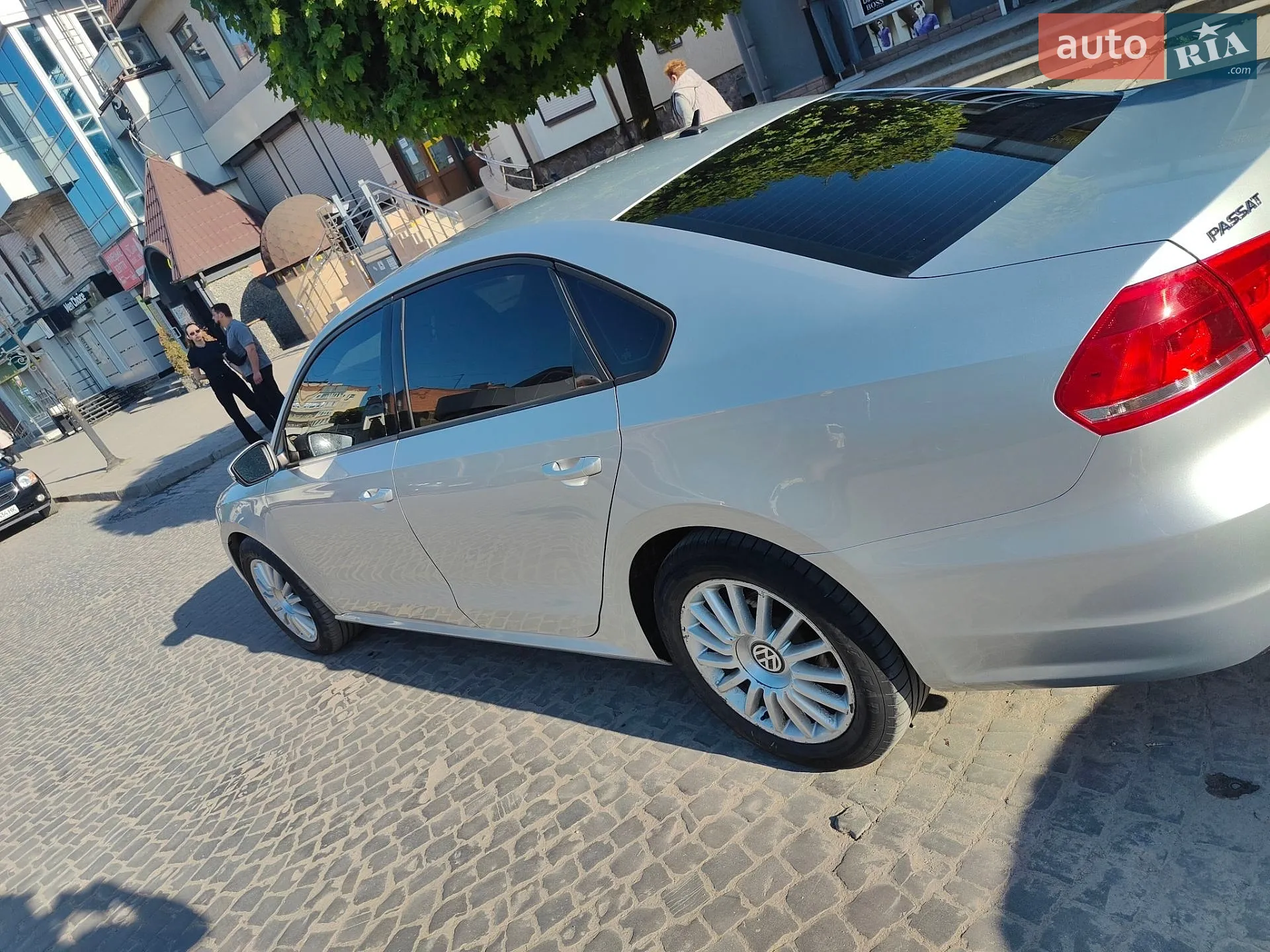 2014 Volkswagen Passat - мініатюра 2