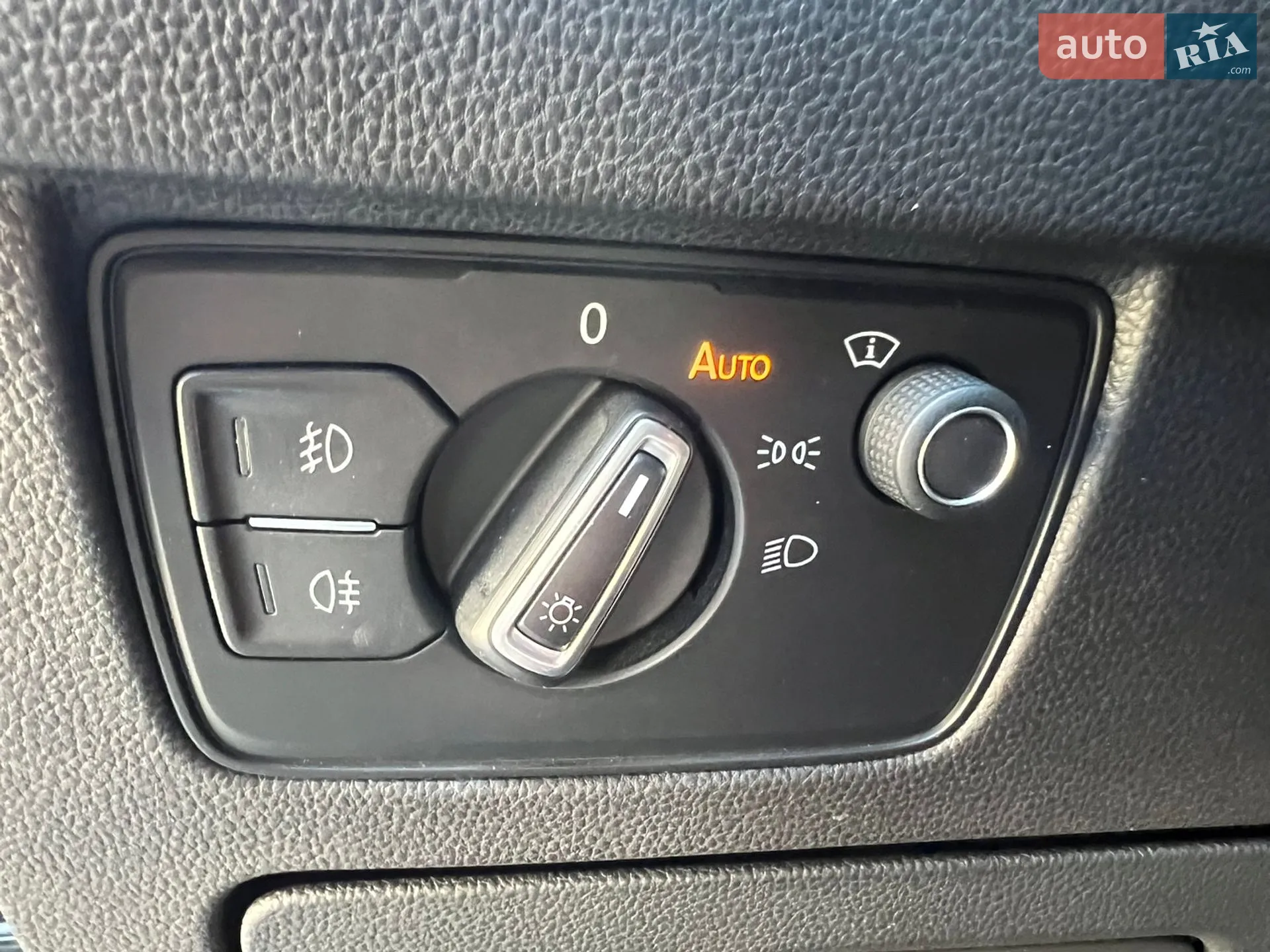 2018 Volkswagen Passat - мініатюра 42