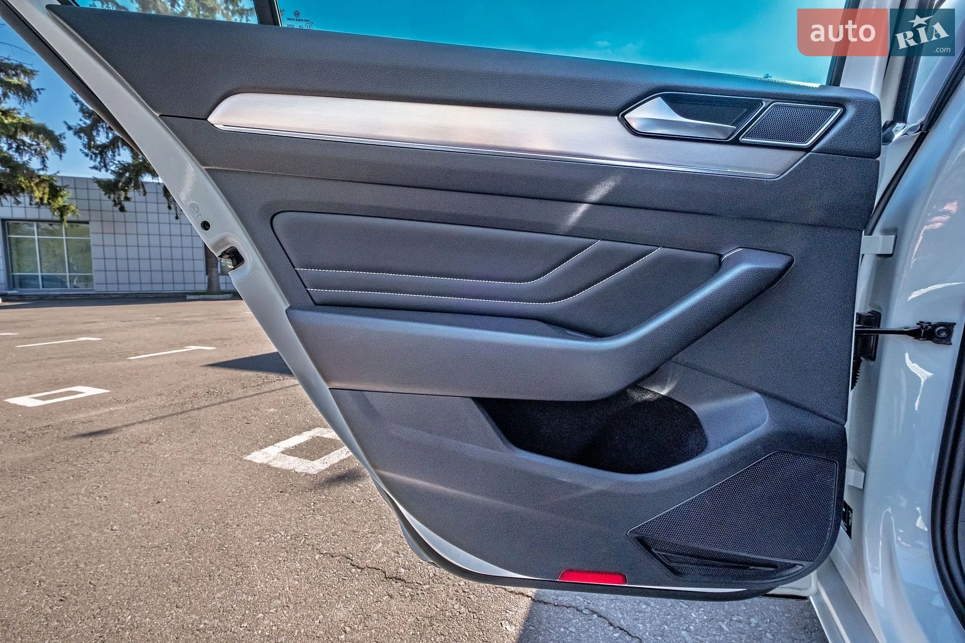 2021 Volkswagen Passat - мініатюра 24