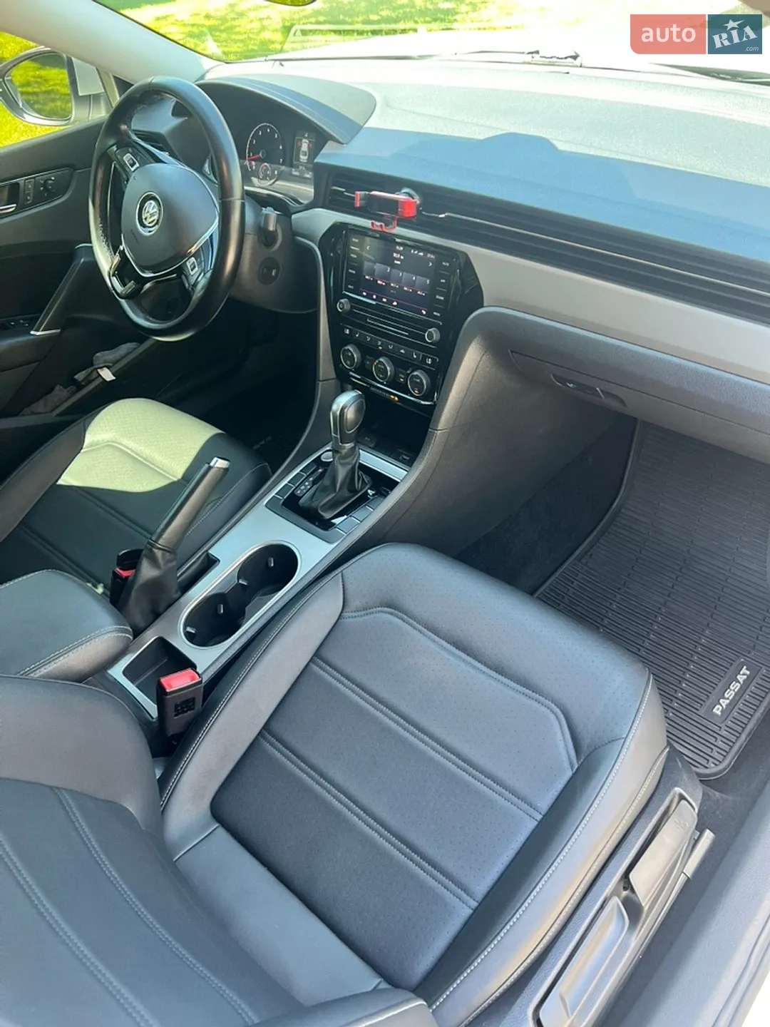 2020 Volkswagen Passat - мініатюра 13