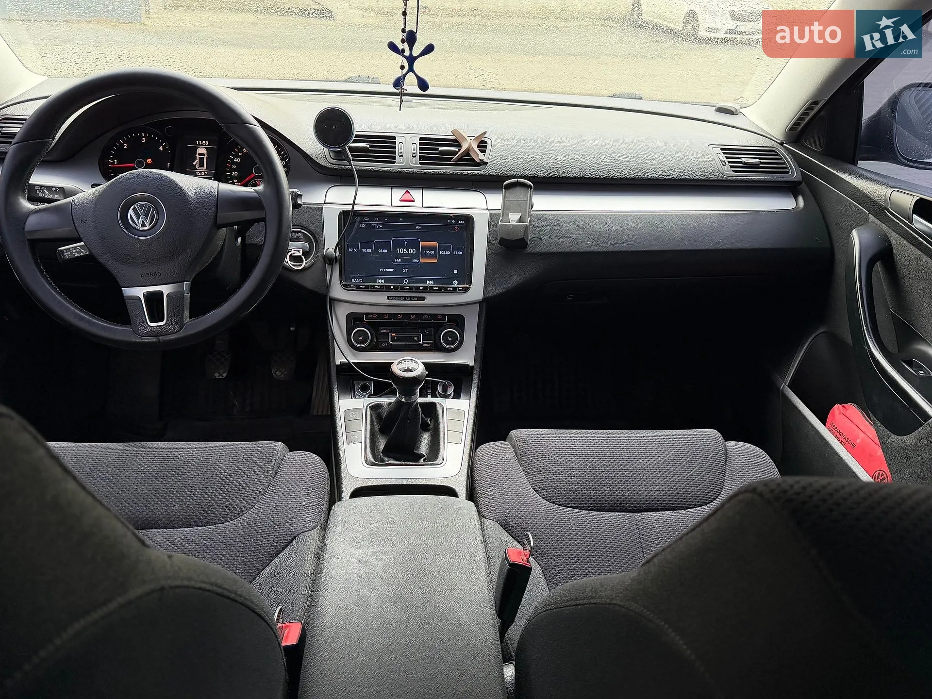 2010 Volkswagen Passat - мініатюра 33