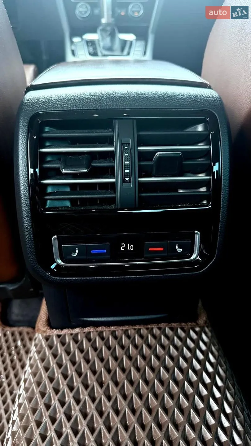 2018 Volkswagen Passat - мініатюра 40