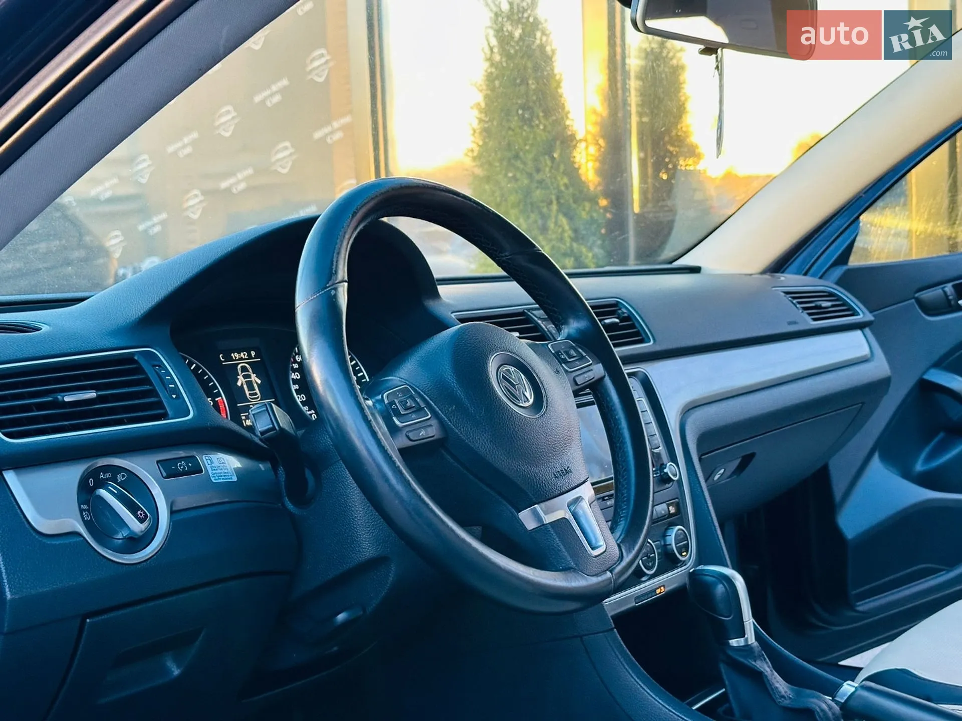 2015 Volkswagen Passat - мініатюра 14
