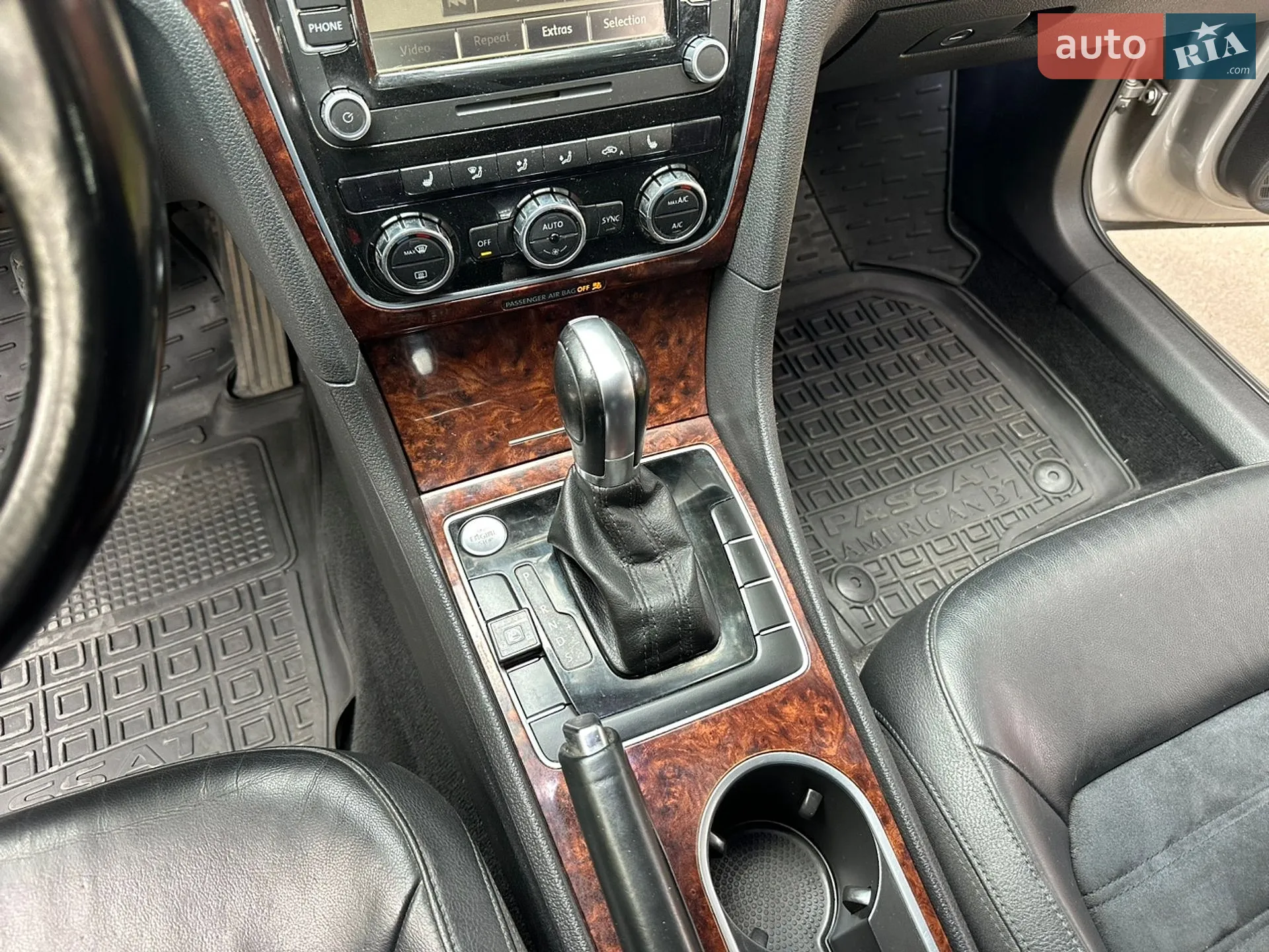 2013 Volkswagen Passat - мініатюра 18