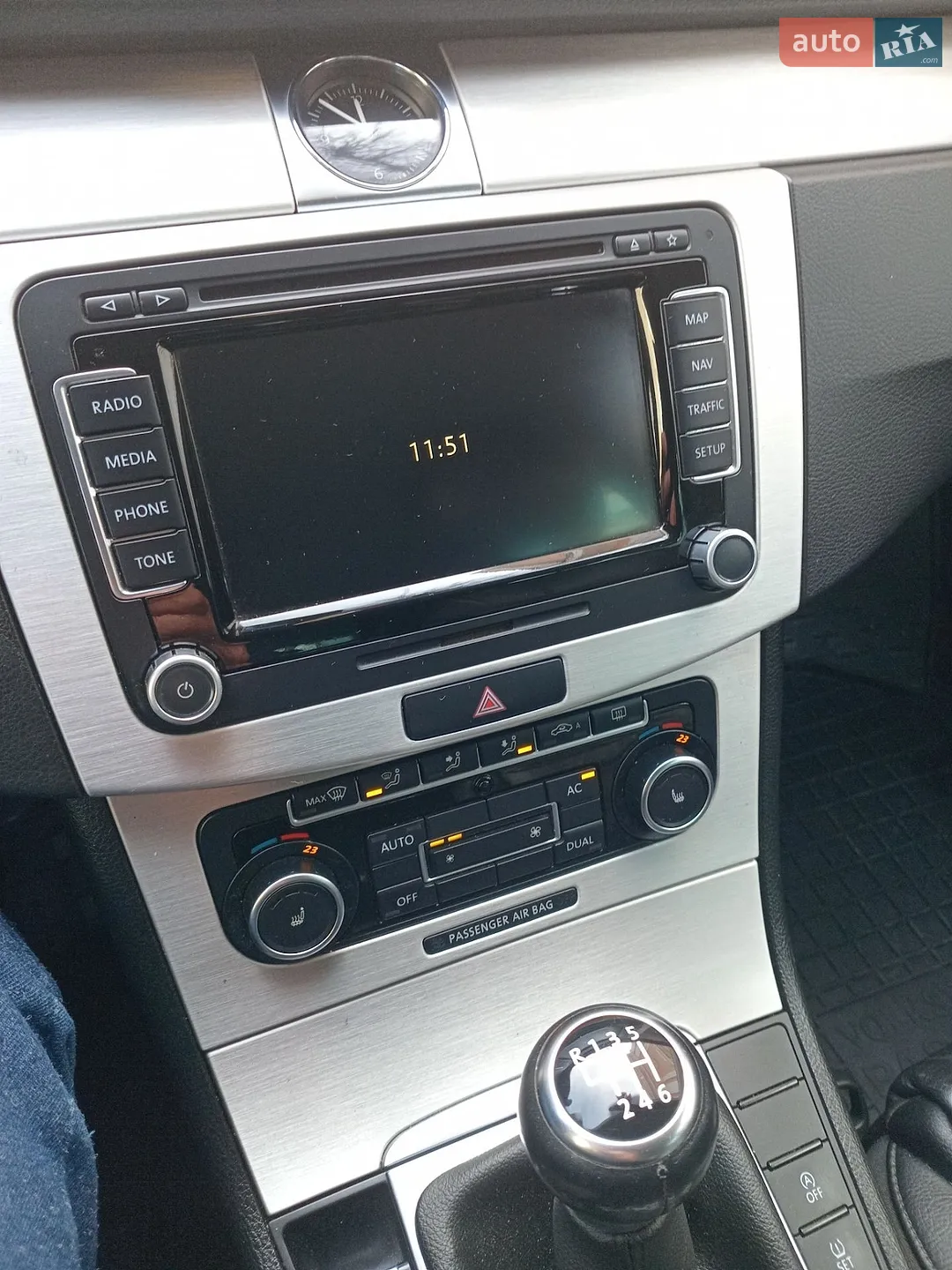 2011 Volkswagen Passat - мініатюра 27